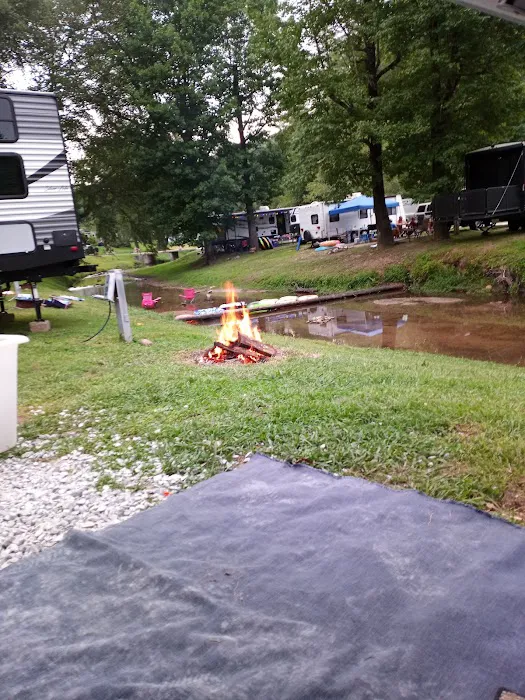 Steel Creek Park & Family Campground Picture 6
