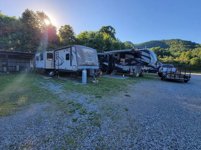 Lonesome Pine RV Park & Campground Picture 6
