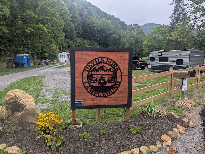Devils Fork Campground Picture 1