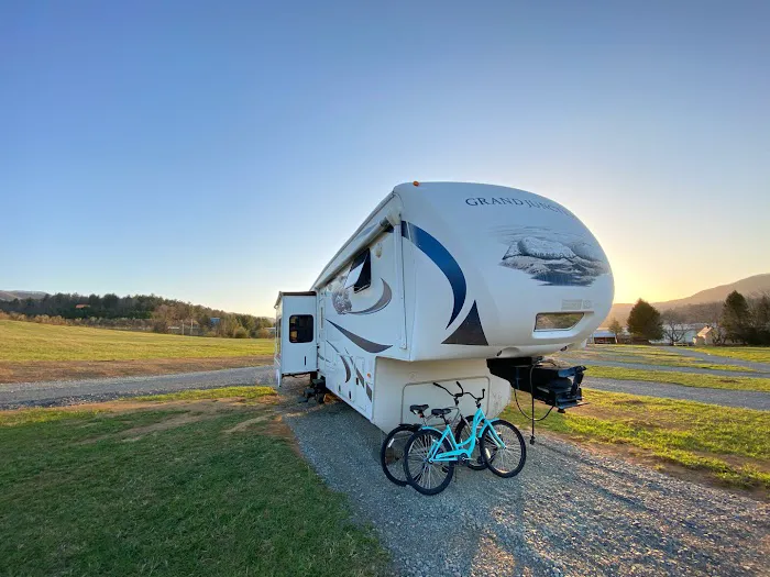 Doe Valley Campground Picture 1