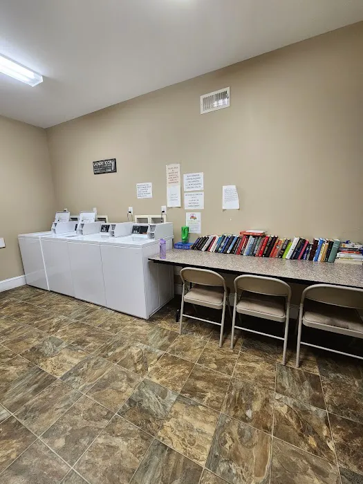 Ocean Breeze Family Campground Picture 1