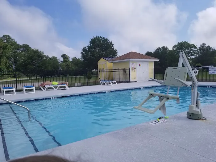 Ocean Breeze Family Campground Picture 6