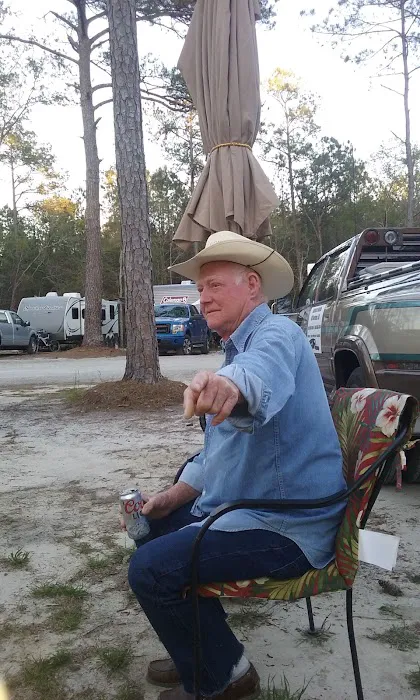 S & W Campground Picture 4