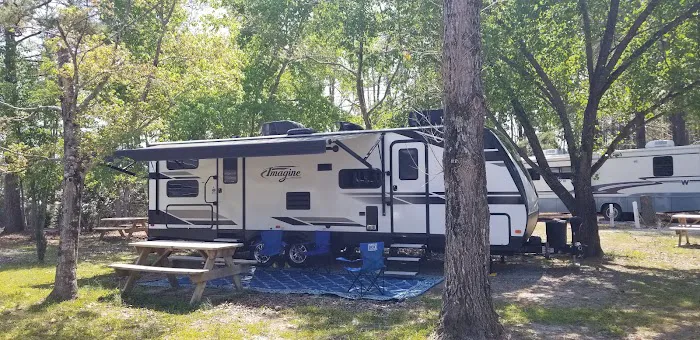 Wishing Well RV Campground Picture 7