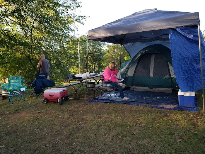 Jado Park Campground Picture 10