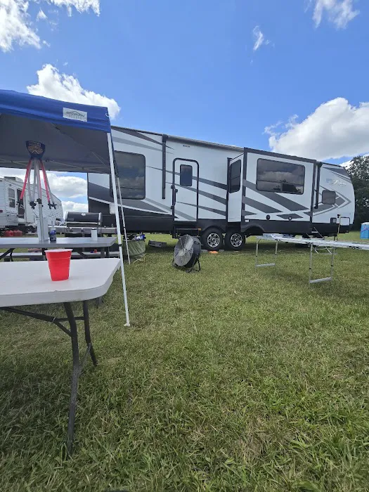 Graves Family Campground Picture 9