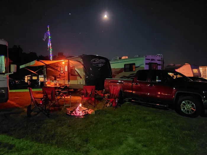 Graves Family Campground Picture 4