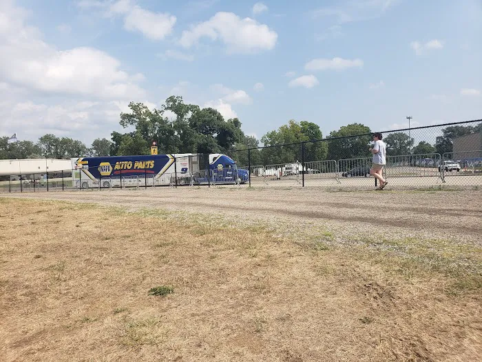 Turn 2 Retreat Picture 10