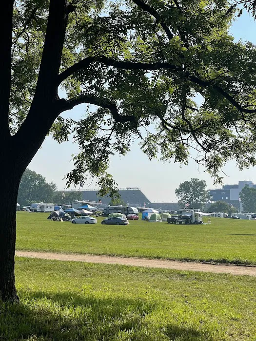 The Groves of Michigan - Rustic Camping Area and Vending Area Picture 6