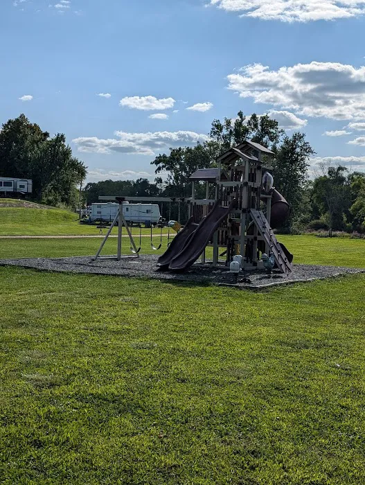 Loveberry's Funny Farm Picture 7