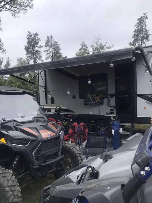 Mobile Man Cave LLC Picture 8