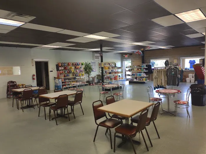 Indian Lake Resort Picture 3