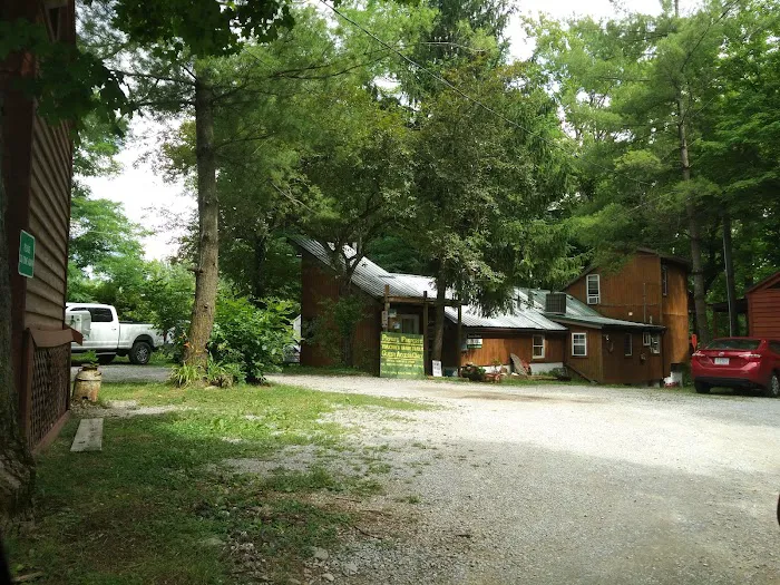 Thaxton’s Canoe Trails and Paddlers’ Inn Picture 7