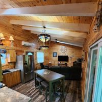 Plum Crazy Cabin ico