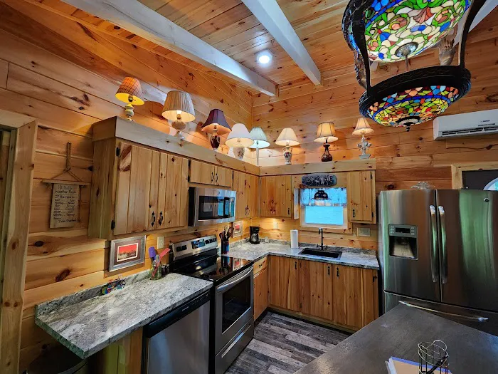 Plum Crazy Cabin Picture 5