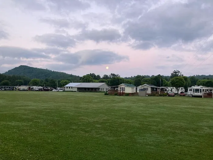 Down by the River Campground Picture 6