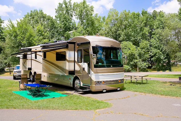 Carowinds Camp Wilderness Picture 10