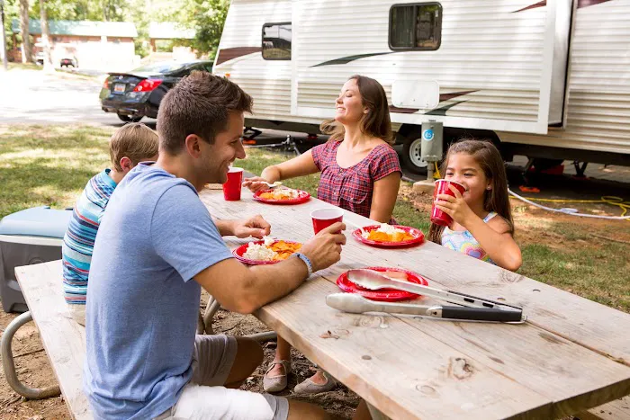 Carowinds Camp Wilderness Picture 9