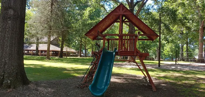 Pleasant Grove Camp Ground Picture 3