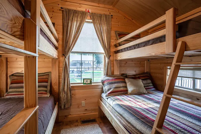 Lake James Camping Resort & Marina Picture 2