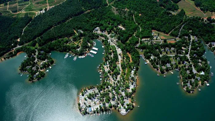 Lake James Camping Resort & Marina Picture 5