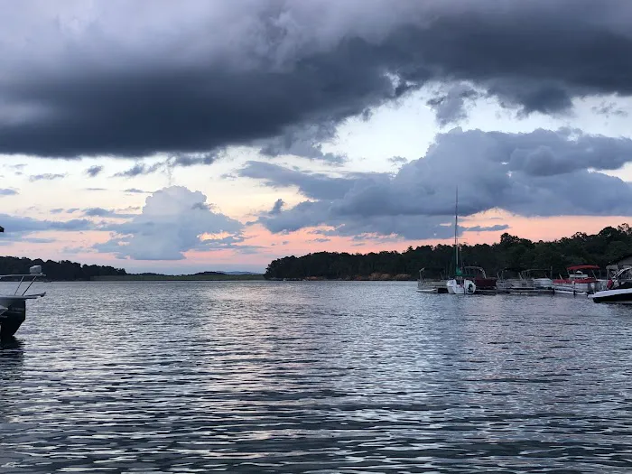 Lake James Camping Resort & Marina Picture 6