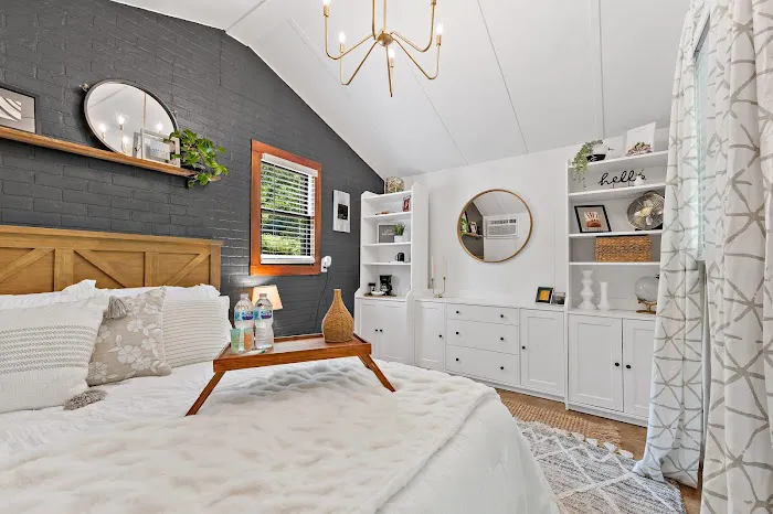 Gold River | camp + cabins Picture 1