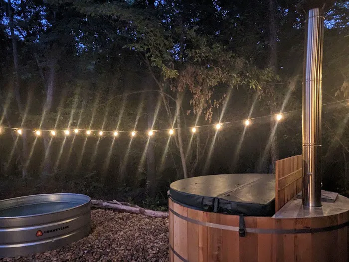 Sovereign Fireside Glampground Picture 3