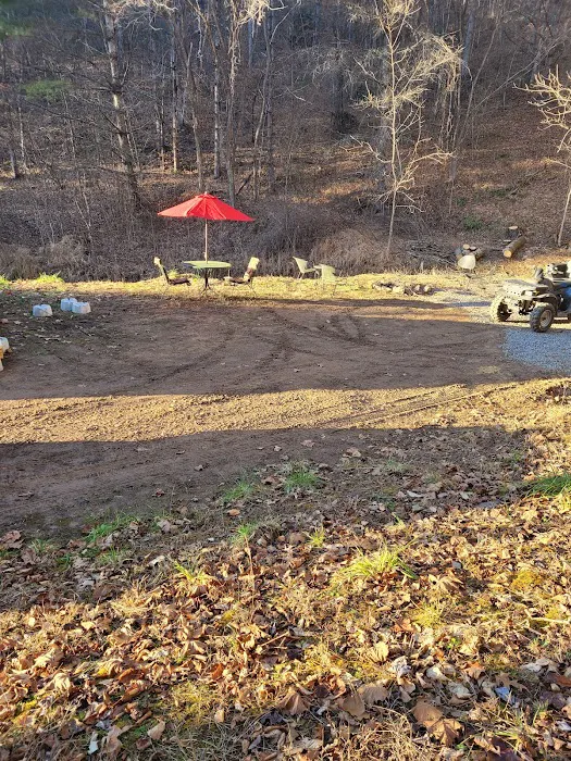 Backwoods Farm Campground Picture 3