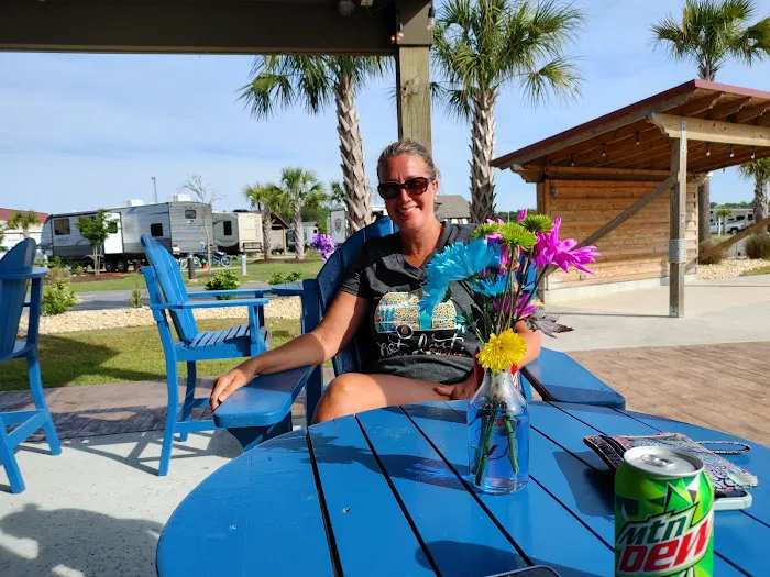 North Myrtle Beach RV Resort and Dry Dock Marina Picture 7