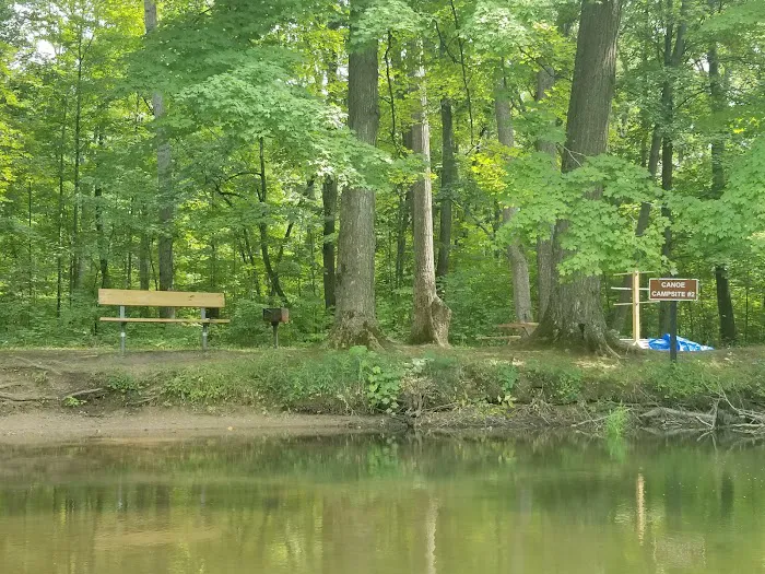 Island Lake-Canoe Campground Picture 10