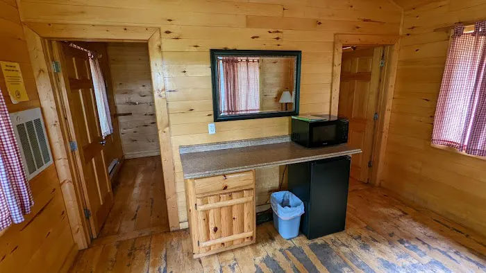 Trillium Cabin Picture 1