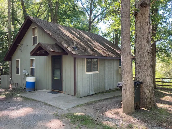 Bass Lake Lodge Picture 1