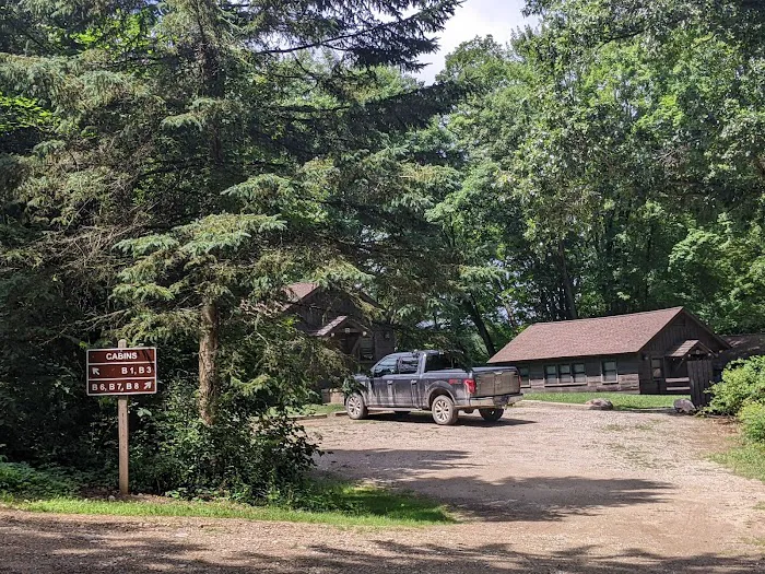 Mill Lake cabins Picture 10
