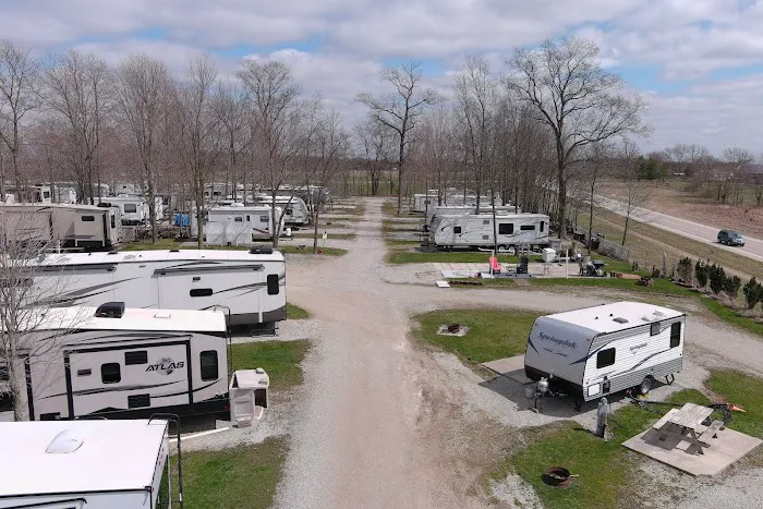 Lazy R Campground Picture 3