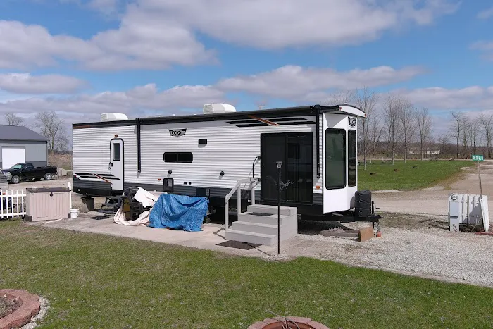 Lazy R Campground Picture 5