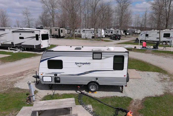 Lazy R Campground Picture 10