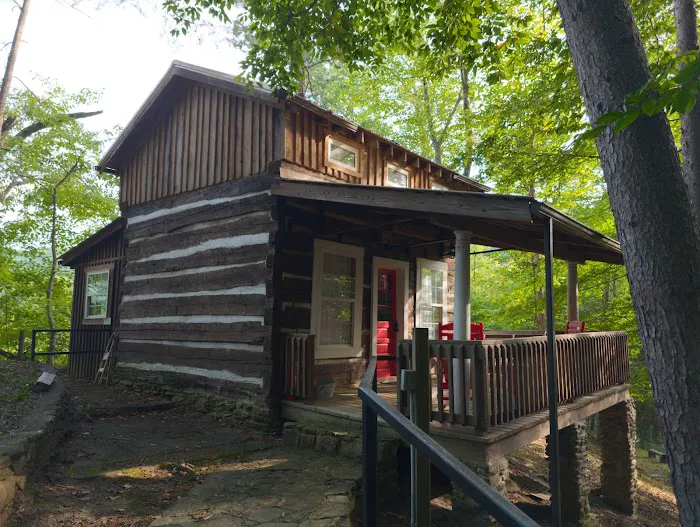 The Day Cabin Picture 1