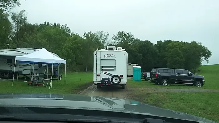 Farmer Bob's Campground Picture 5