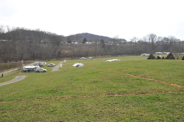 Farmer Bob's Campground Picture 9