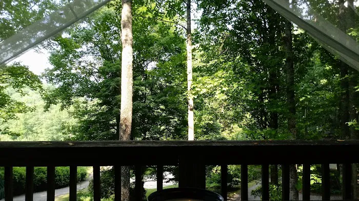 Plumtree Campground and Retreat Picture 9