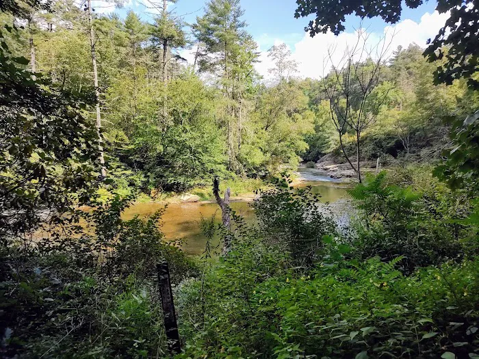 Linville Falls Campground RV Park & Cabins Picture 5