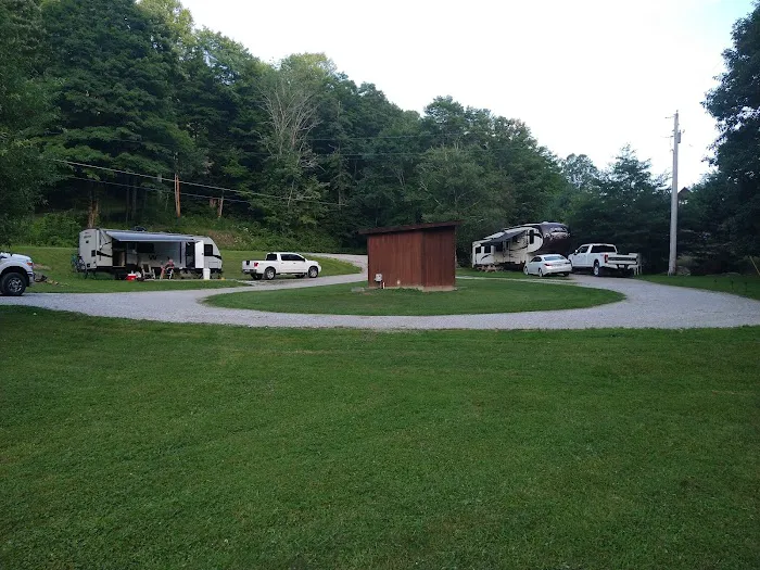 The Little Campground and Cabin Picture 1