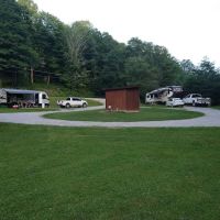 The Little Campground and Cabin ico