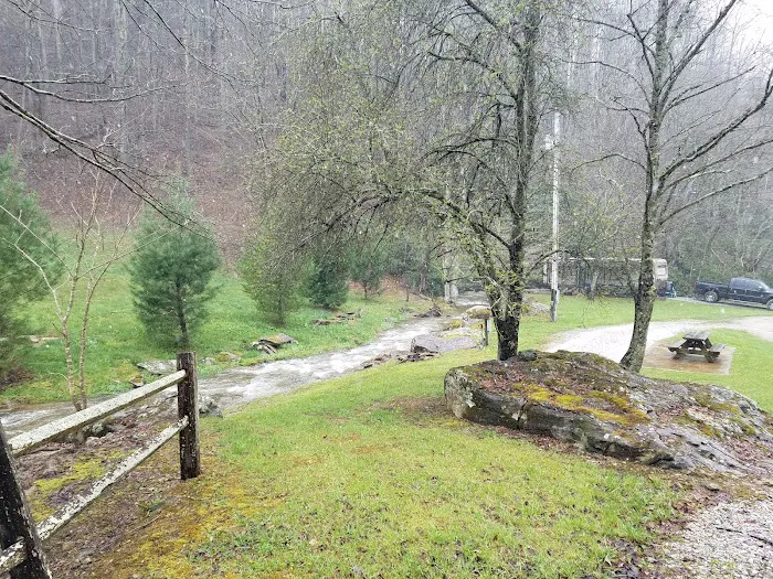 The Little Campground and Cabin Picture 9