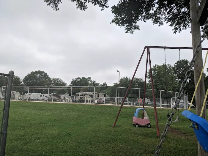 Cunningham RV Park Picture 9