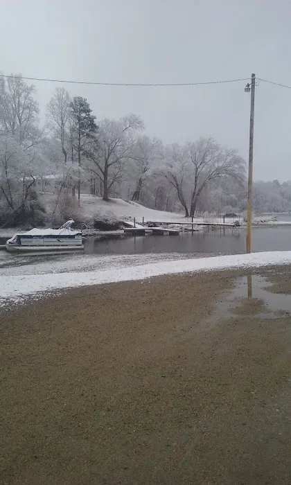 Burnett's Landing LLC Picture 1