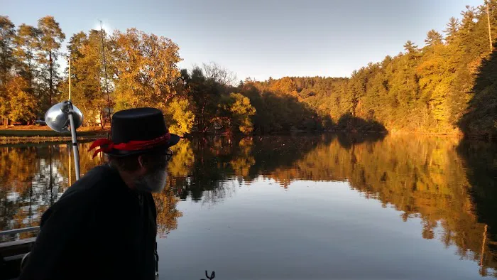 Burnett's Landing LLC Picture 8