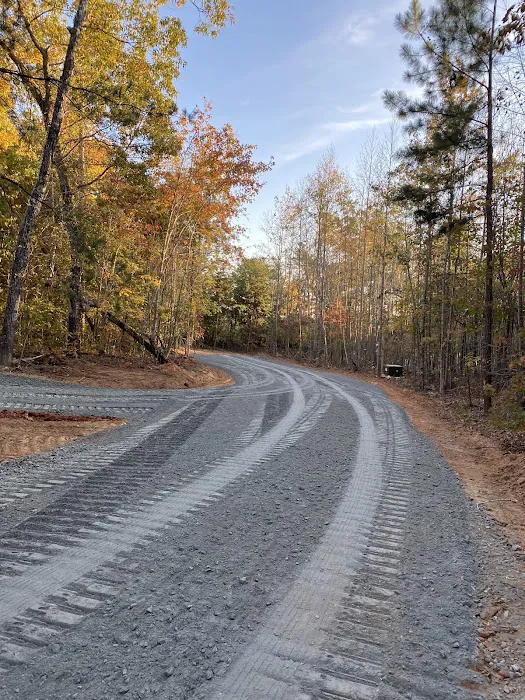 Peek of the Mountains Campground and RV Park Picture 7