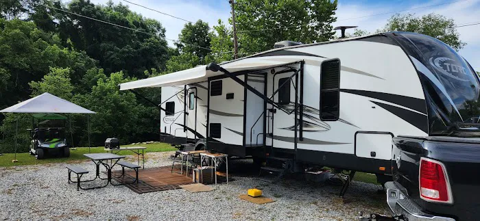 Riverbreeze Campground & RV Park Picture 2